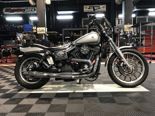 2001y FXDX