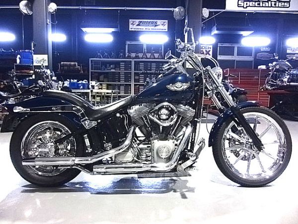 2003y FXST