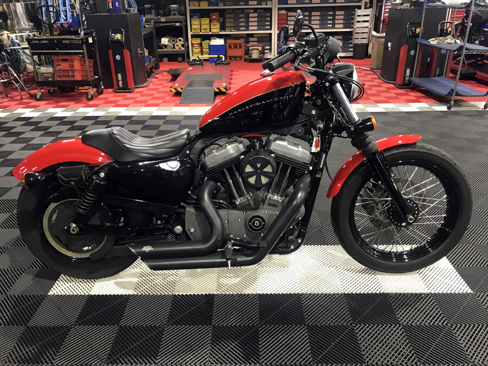 2010y XL1200N