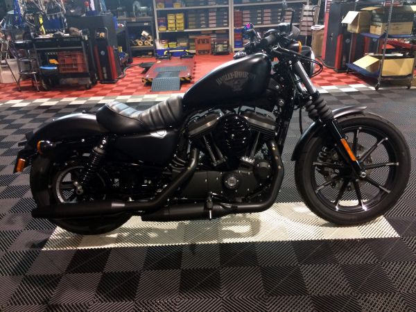 2018y XL883N