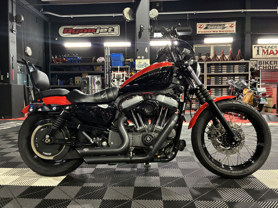 2010y XL1200N