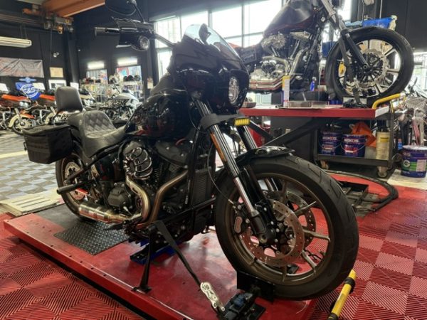 ’20 FXLRS サスペンション交換